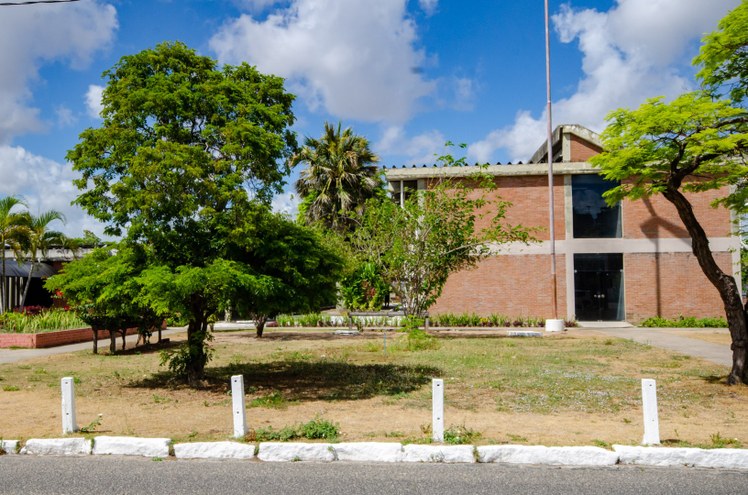 CCHLA - Centro de Ciências Humanas, Letras e Artes.